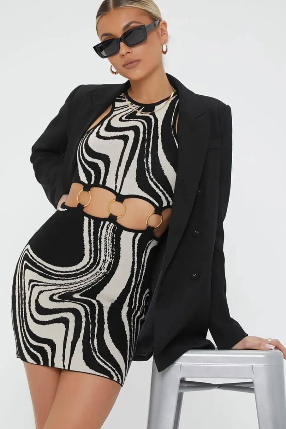 Abstract O-Ring Sweater Dress