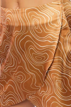 Abstract Print Tulip-Hem Mini Skirt