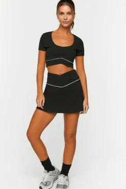 Active Contrast-Trim Tulip-Hem Crop Top