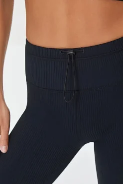 Active Toggle Drawstring Leggings