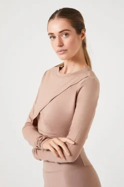 Active Tulip Long-Sleeve Crop Top