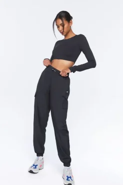 Active Windbreaker Joggers