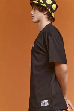 Airwalk Skull Graphic Tee