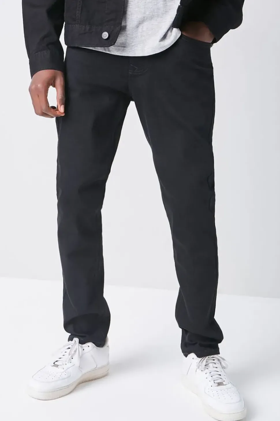 Basic Slim-Fit Jeans