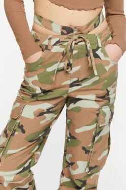 Camo Dual High-Rise Cargo Pants