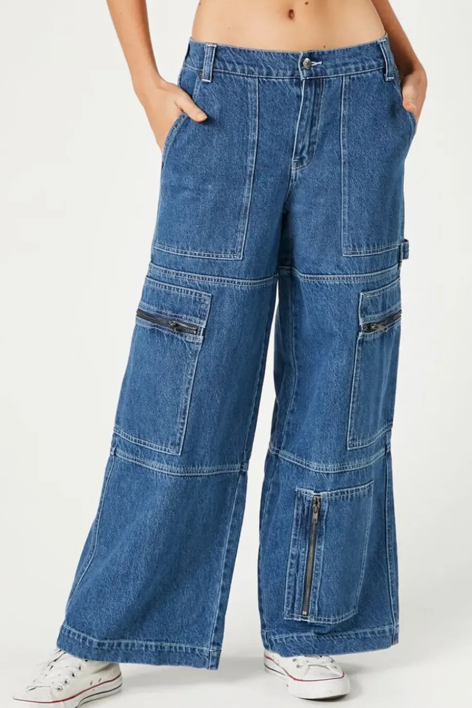 Cargo Wide-Leg Jeans