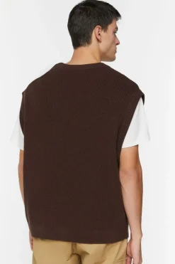 Contrast-Hem Sweater Vest