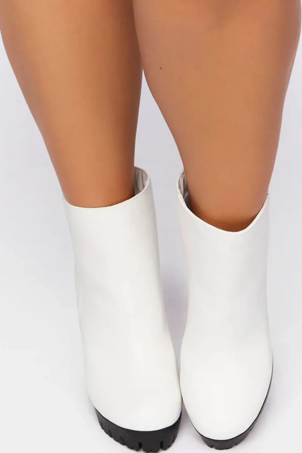 Contrast-Lug Booties (Wide)