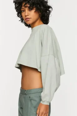 Cropped Long-Sleeve Tee
