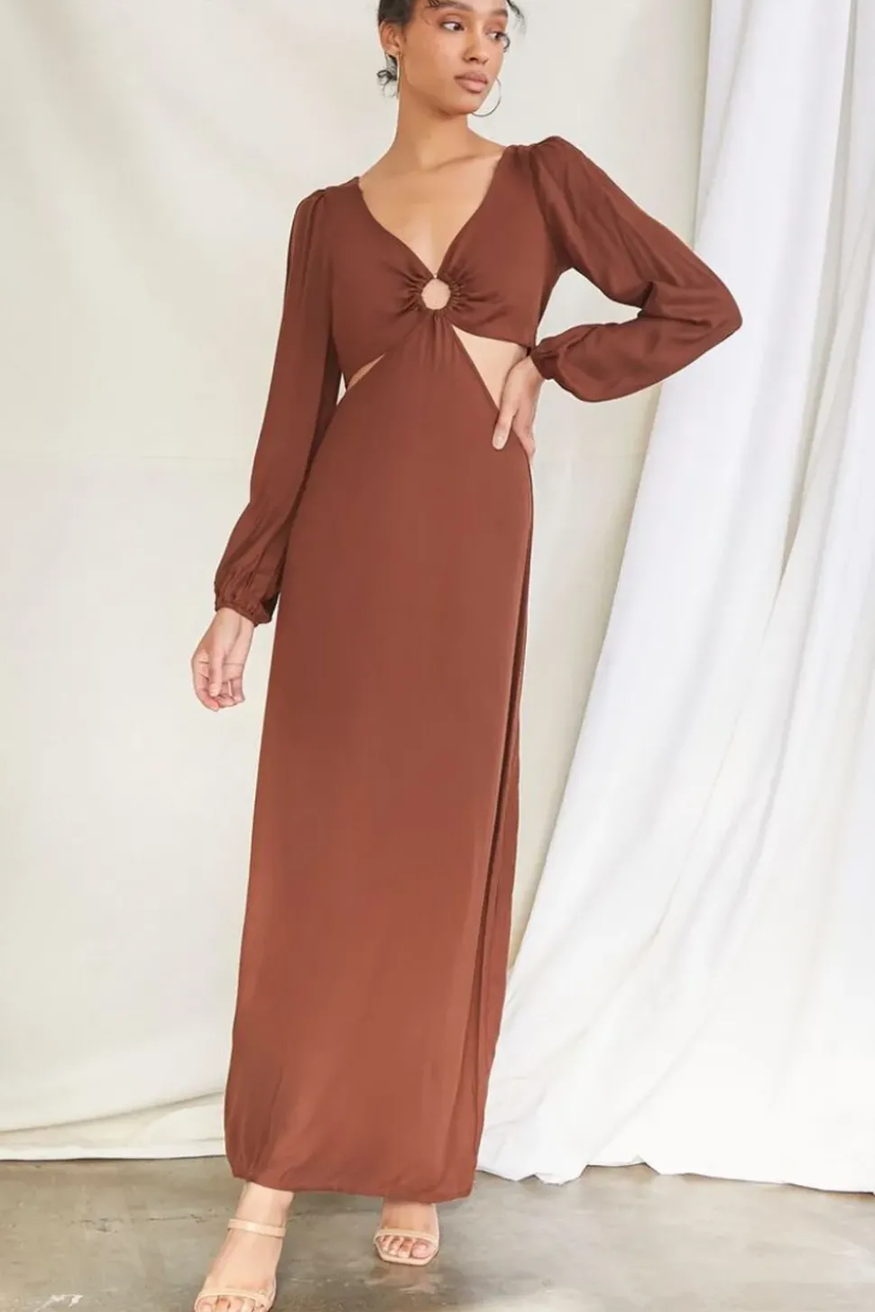 Cutout O-Ring Maxi Dress