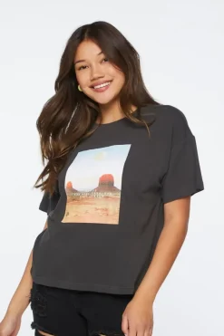 Desert Graphic Drop-Sleeve Tee
