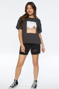 Desert Graphic Drop-Sleeve Tee