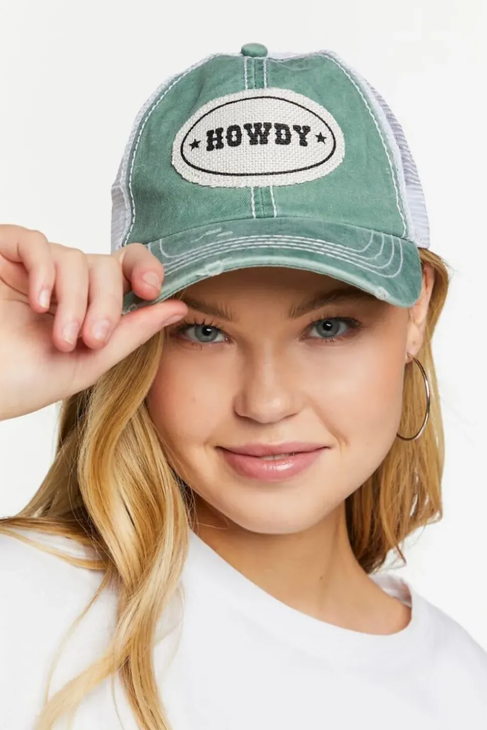 Distressed Howdy Trucker Hat