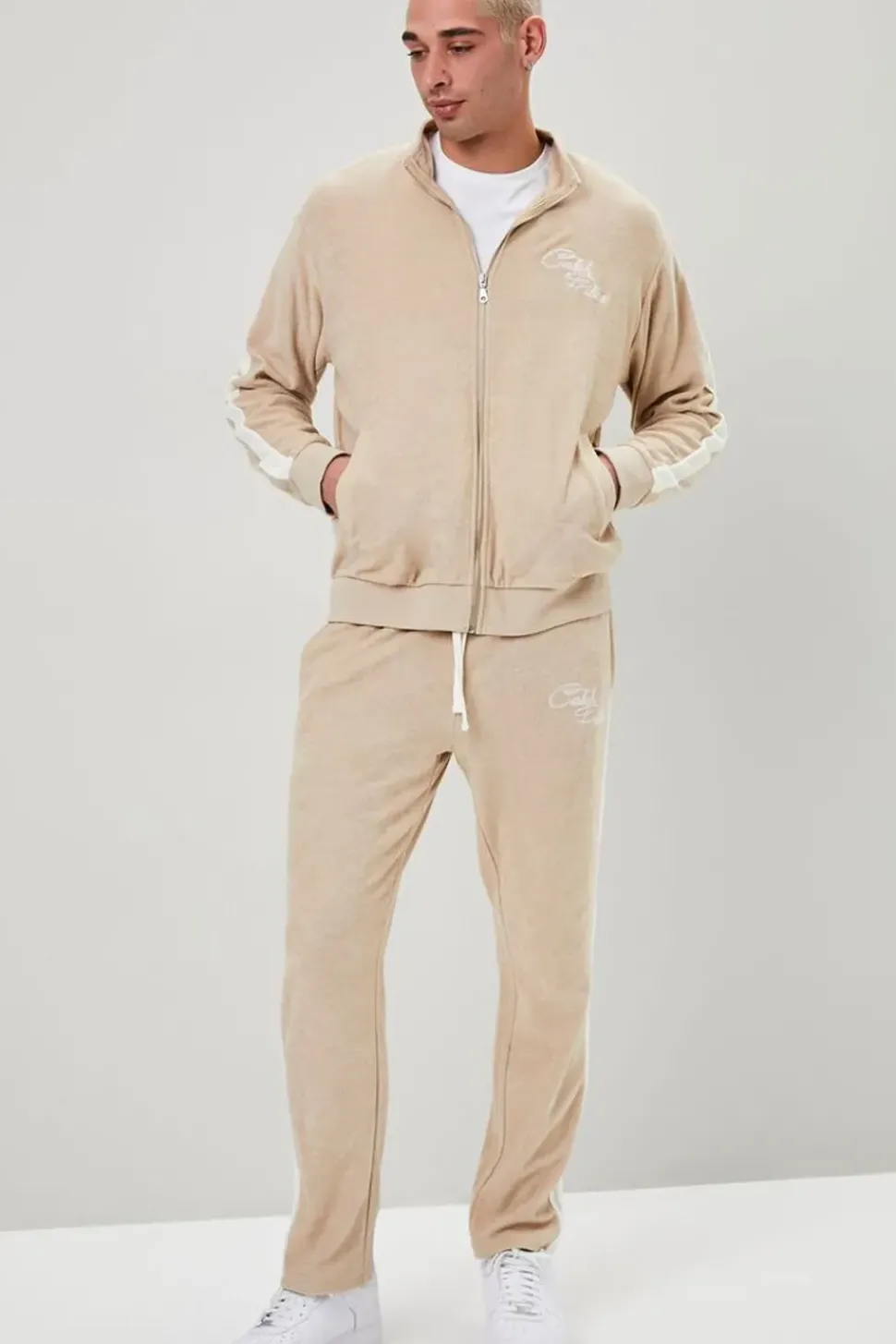 Embroidered Casbah Palace Graphic Jacket