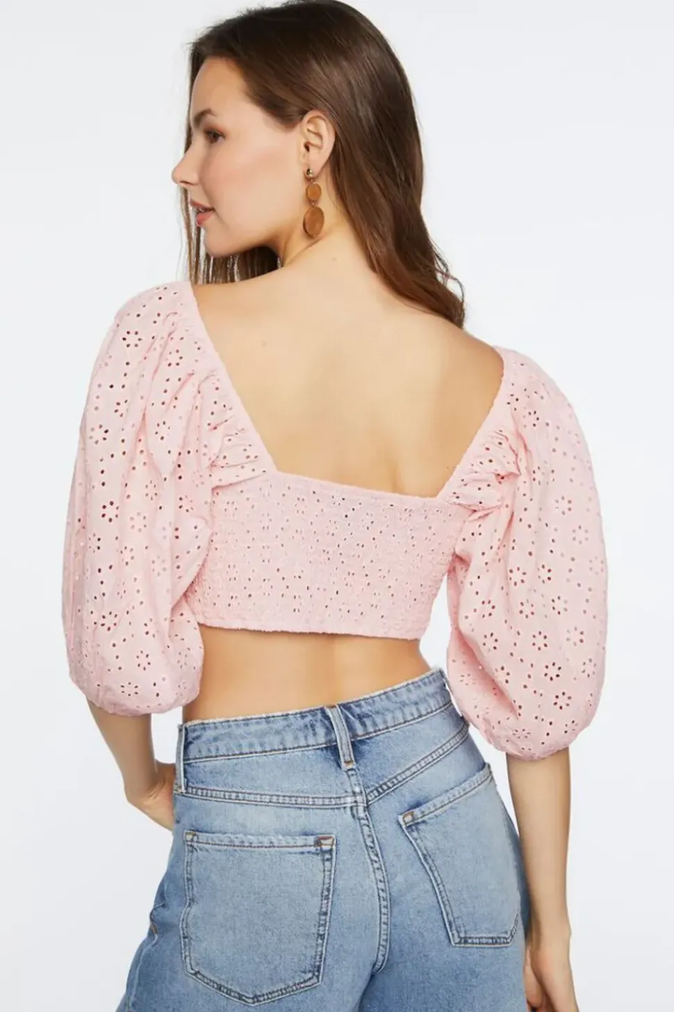 Eyelet O-Ring Smocked Crop Top