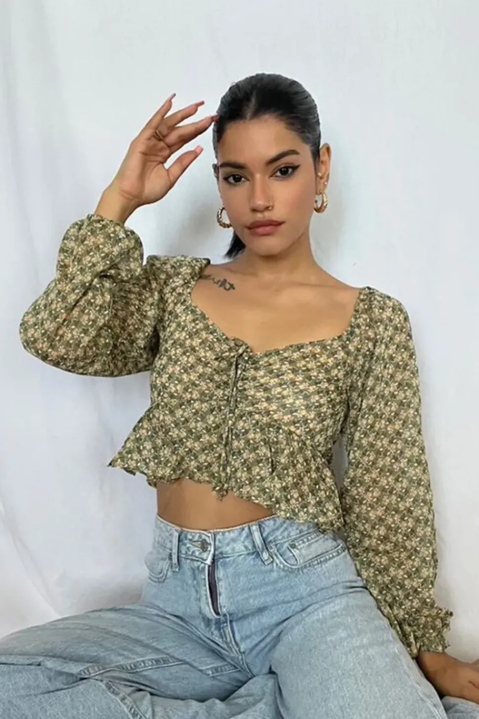 Floral Print Peasant Crop Top