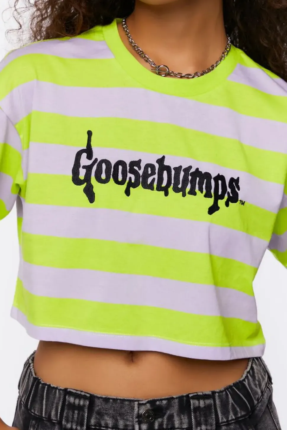 Goosebumps Graphic Cropped Tee
