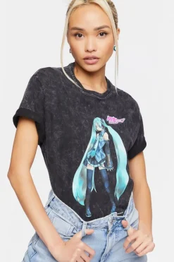 Hatsune Miku Graphic Tee
