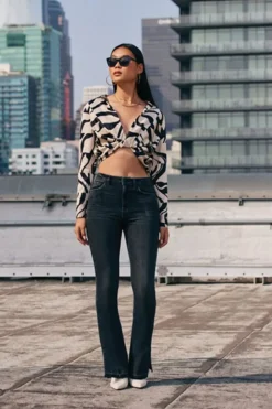 Hemp 10% High-Rise Split Flare Jeans