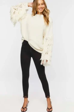 Lace-Trim Mid-Rise Skinny Jeans