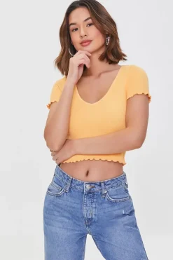 Lettuce-Edge Cropped Tee