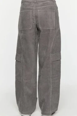 Low-Rise Wide-Leg Corduroy Pants