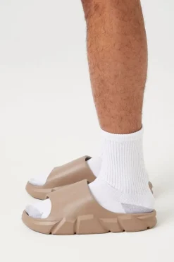 Lug-Sole Slides