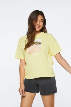 No Signal Graphic Crew Neck Tee