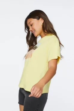 No Signal Graphic Crew Neck Tee
