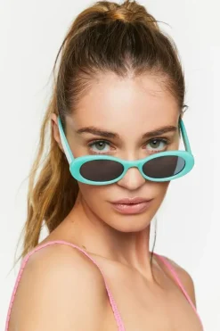 Oval Tinted Sunglasses