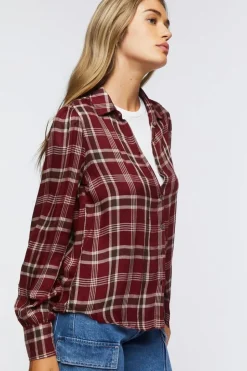 Plaid Dolphin-Hem Shirt