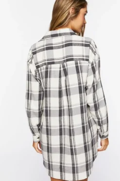 Plaid Dolphin-Hem Shirt Dress