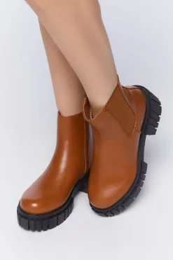Platform Chelsea Boots