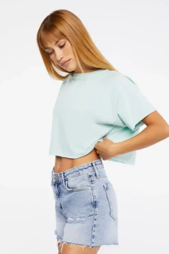 Raglan-Sleeve Cropped Tee