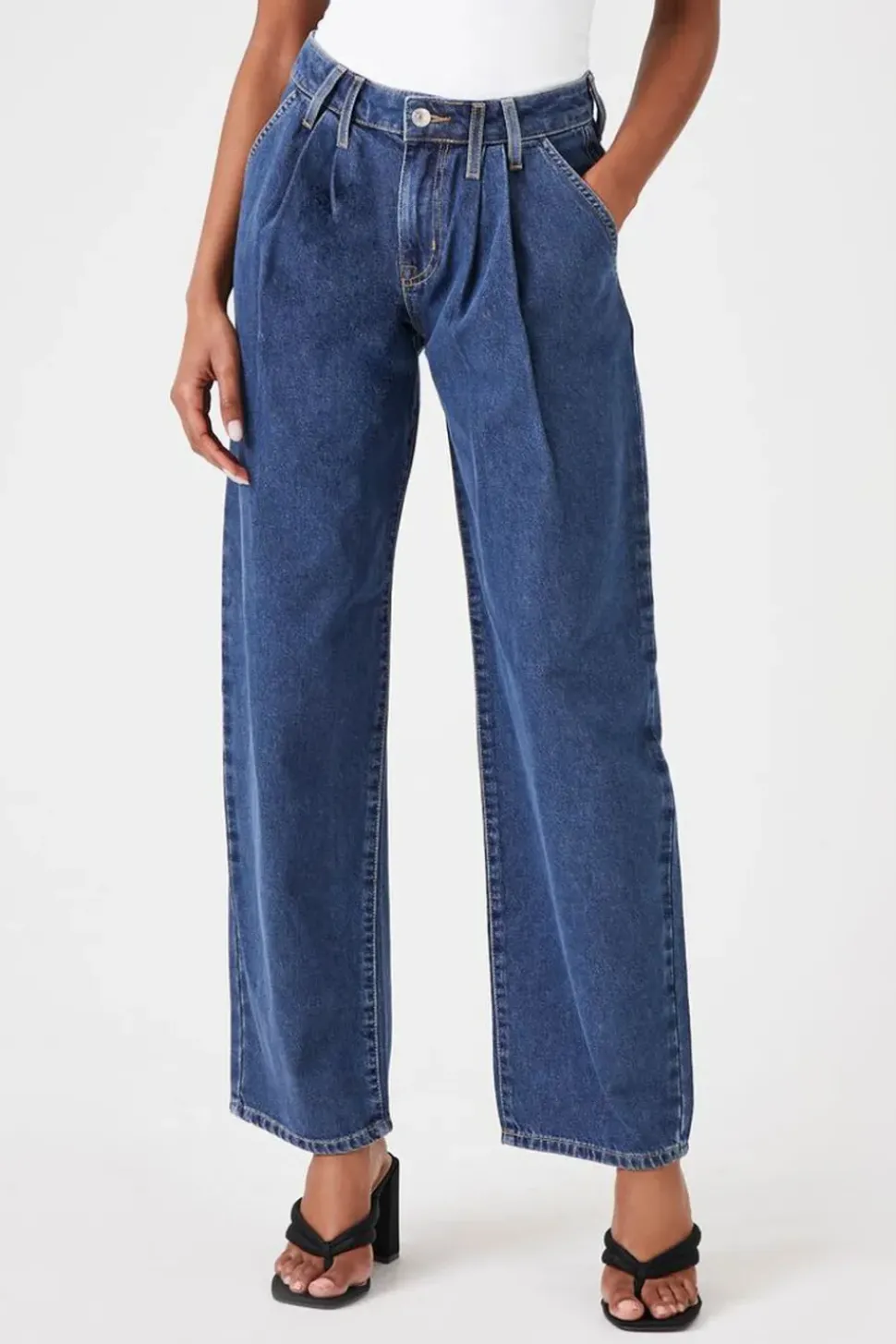 Recycled Cotton Pleated Wide-Leg Jeans