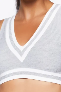 Ribbed Seamless Sports Bra