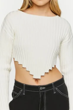 Ribbed V-Hem Long-Sleeve Crop Top