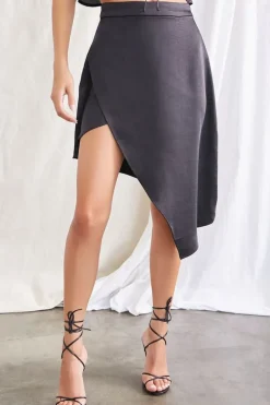 Satin Tulip-Hem Skirt