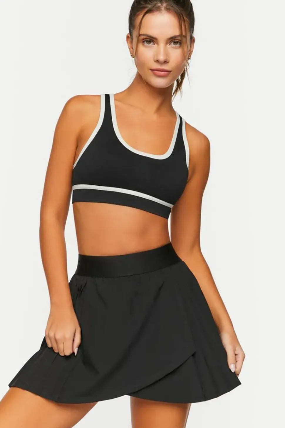 Seamless Contrast-Trim Sports Bra
