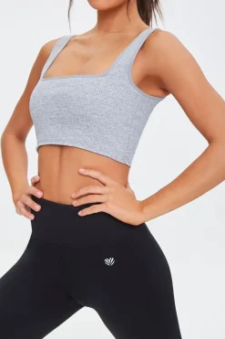 Seamless Ribbed Knit Sports Bra