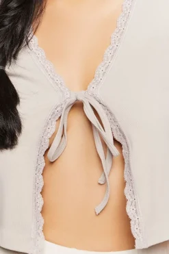 Seamless Tie-Front Crop Top