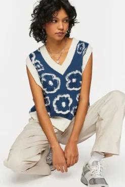 Textured Floral Print Sweater Vest