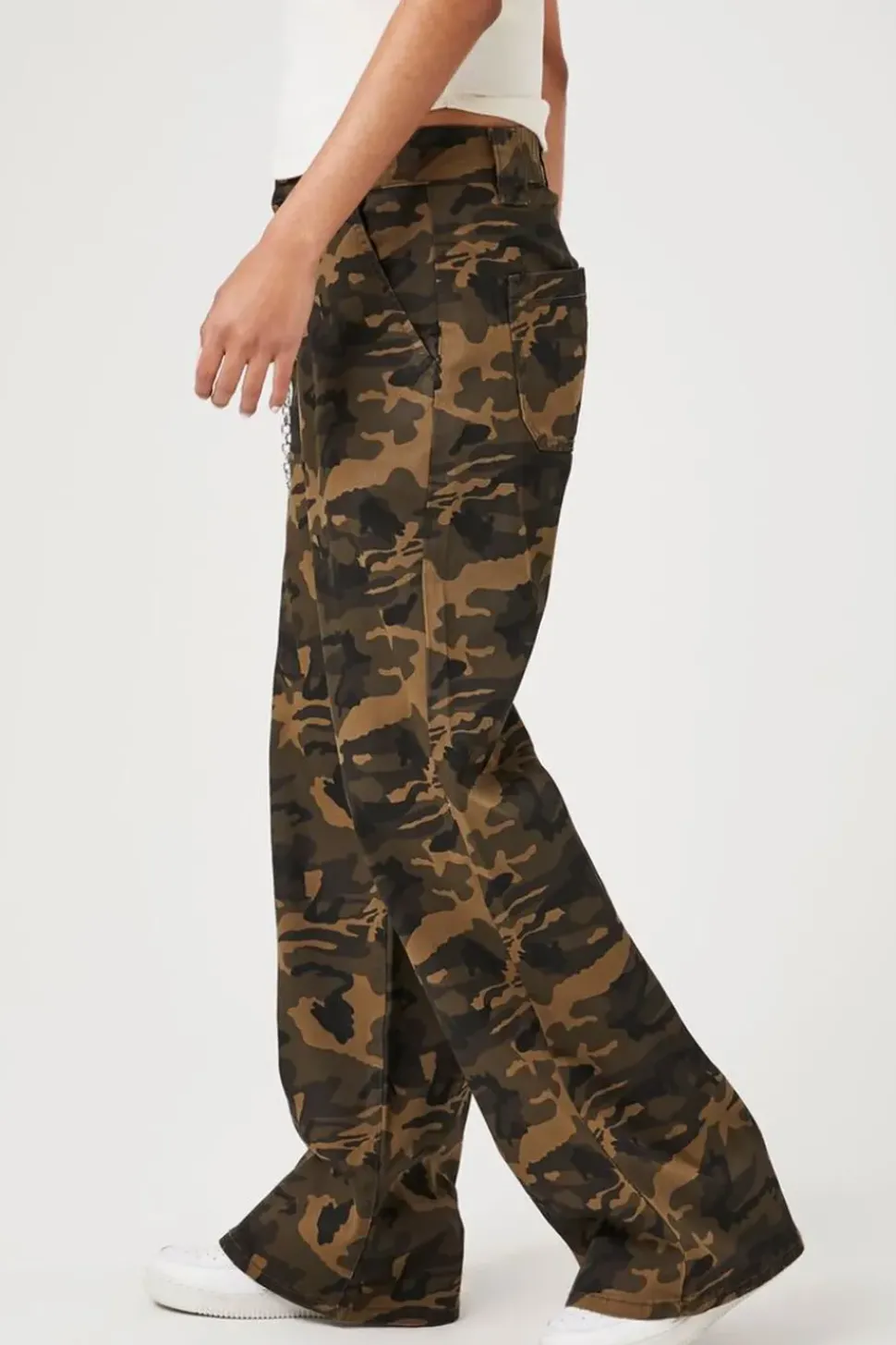 Wallet Chain Camo Print Pants