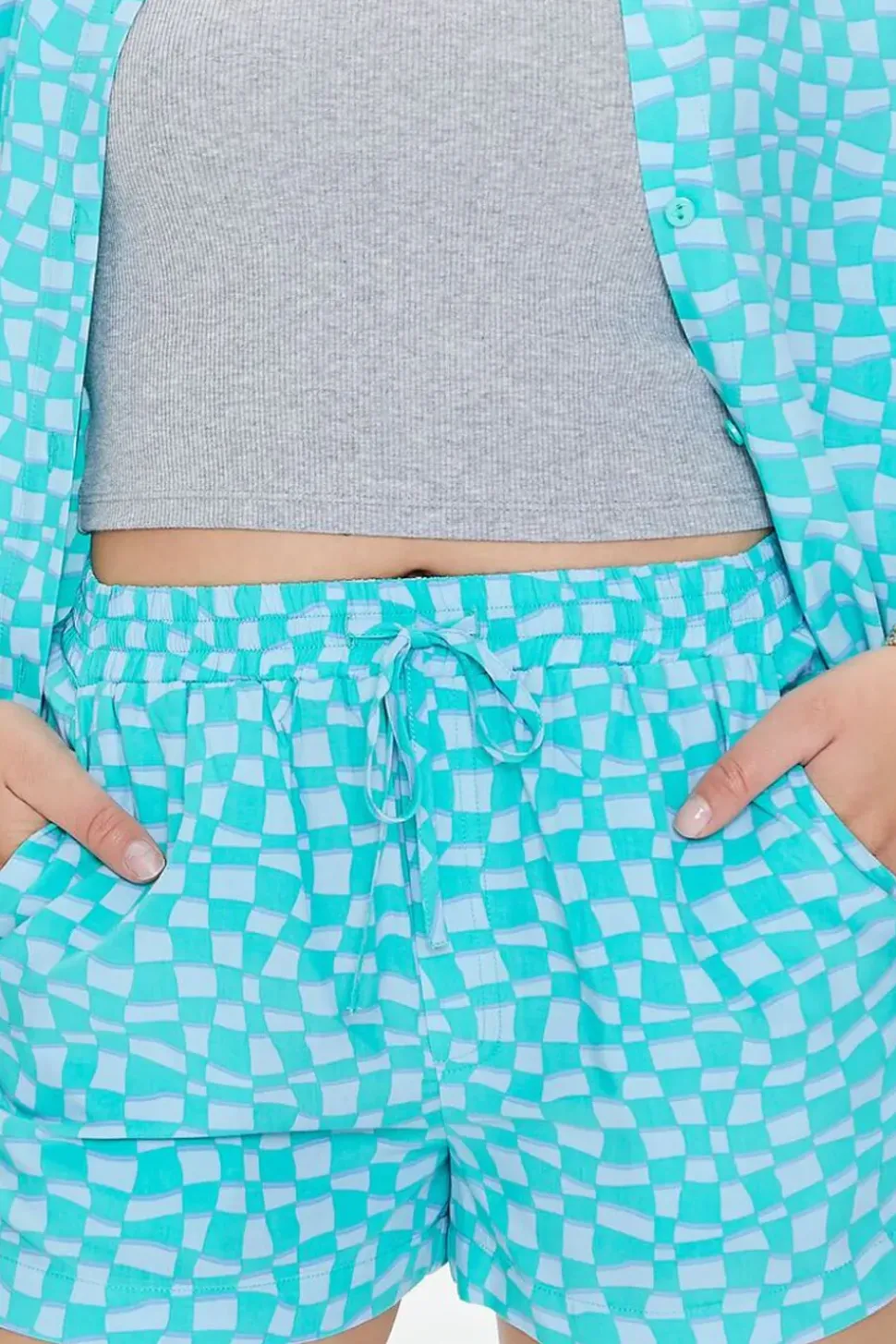 Wavy Checkered Drawstring Shorts