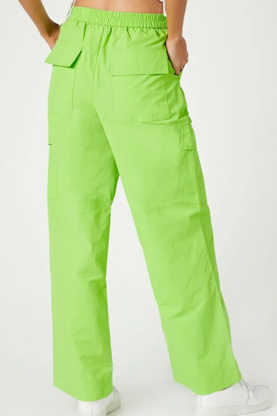 Wide-Leg Cargo Pants