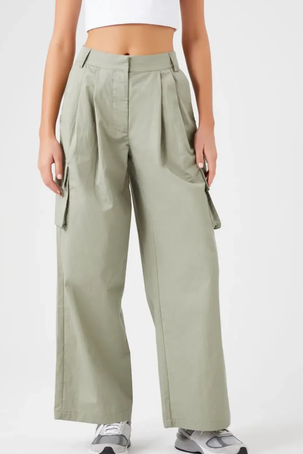 Wide-Leg Cargo Pants
