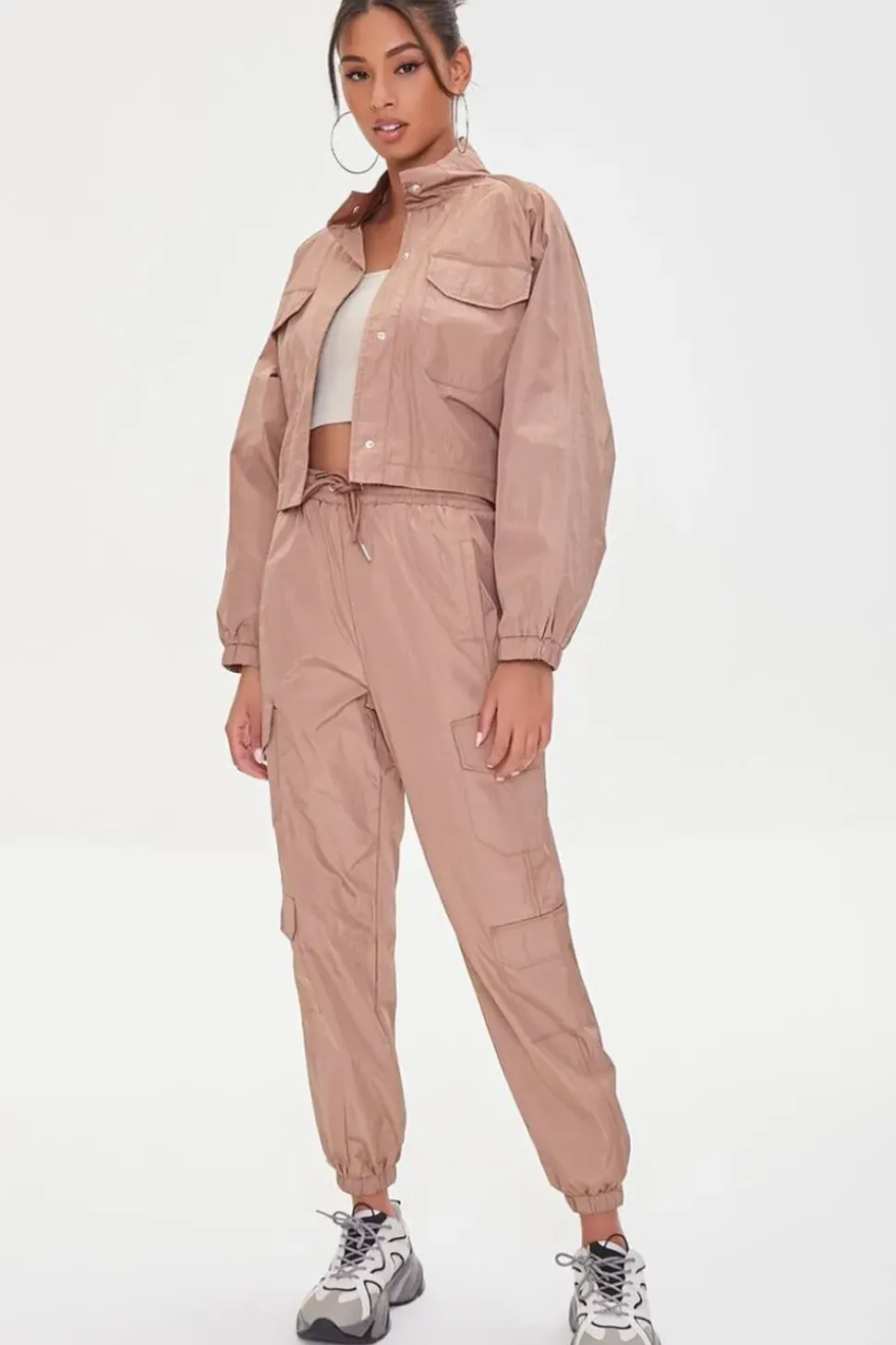 Windbreaker Cargo Joggers